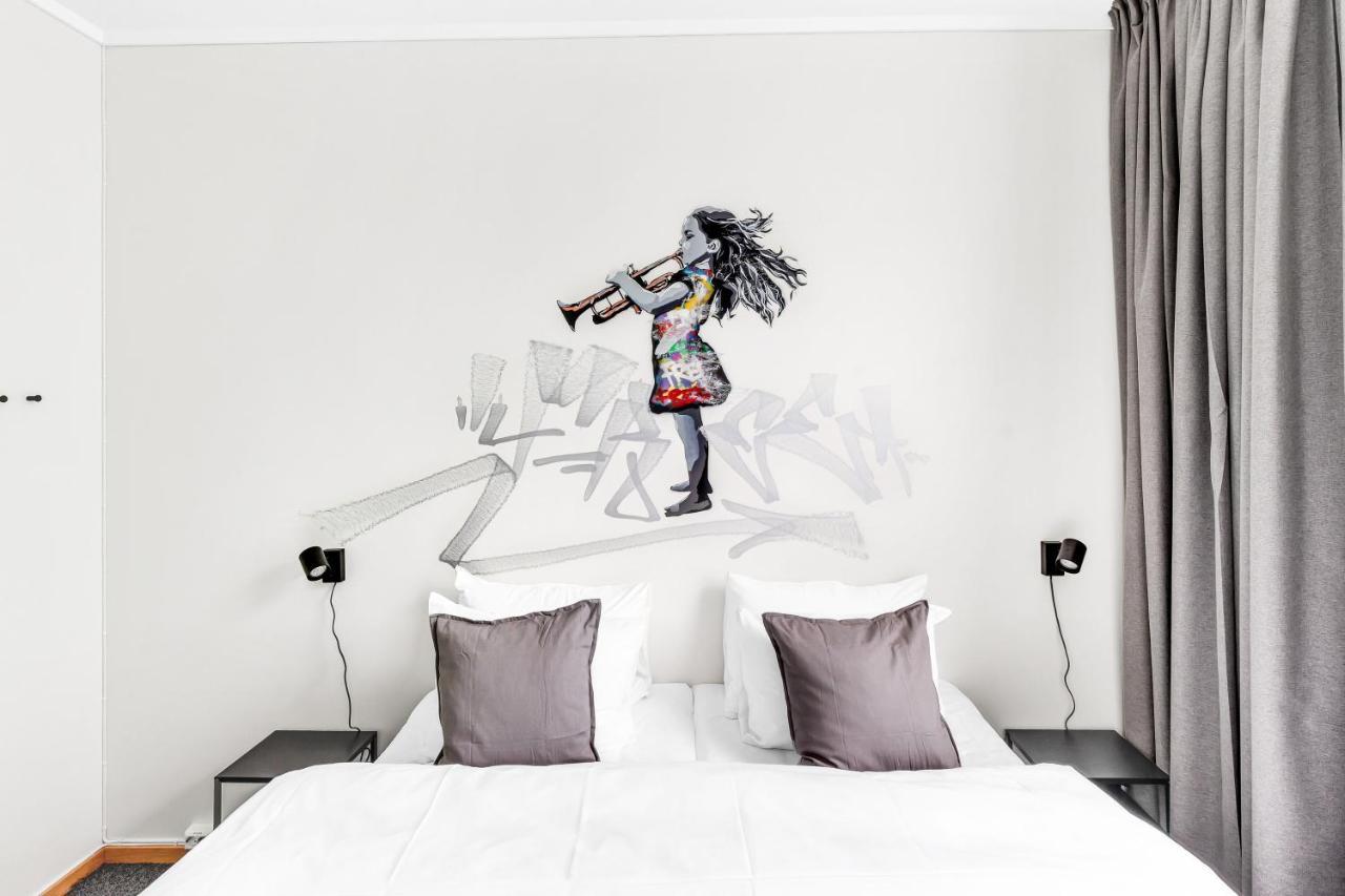 Lille Hotell อาเรนดัล ภายนอก รูปภาพ